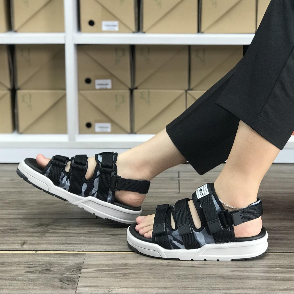 Sandal Vento nữ 3 quai ngang màu đen camo NV1001B3