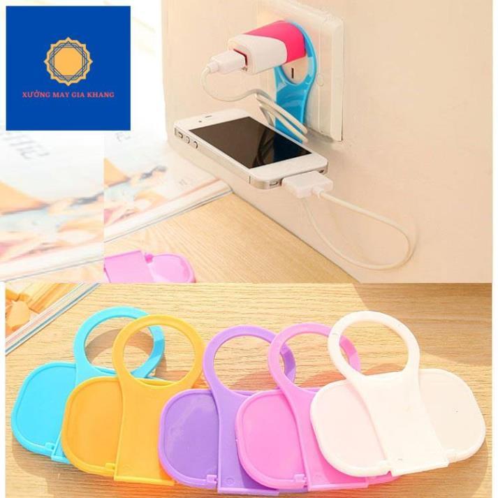 Giá Đỡ Điện Thoại Khi Sạc, tiện lợi ở không gian nhỏ - GiaKhang