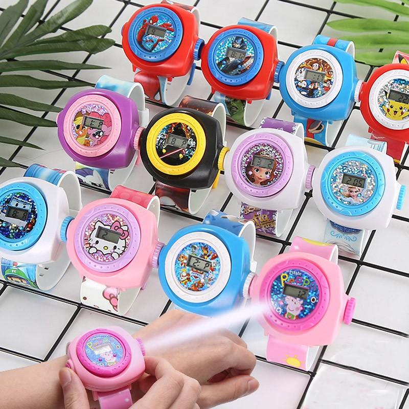 Đồng hồ kèm đèn led chiếu sáng 3D hình Hello Kitty / Doraemon 12 chiếc hình