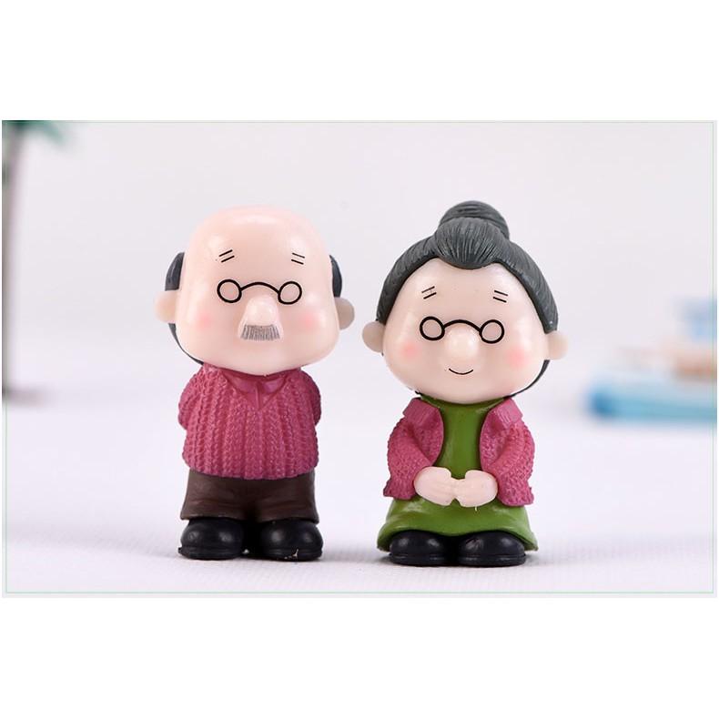Mô hình ông bà bằng nhựa đeo kính mùa đông tiểu cảnh trang trí sen đá, sân vườn, bể cá, bể terrarium