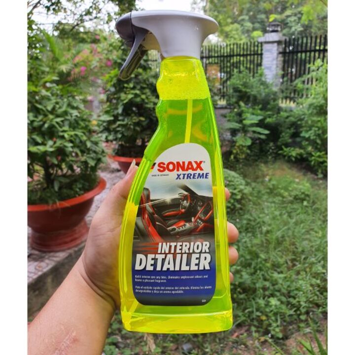 Dung dịch vệ sinh và bảo dưỡng nội thất ô tô Sonax 220400 Xtreme Interior Detailer Dung tích 750ml - Hàng Nhập Khẩu