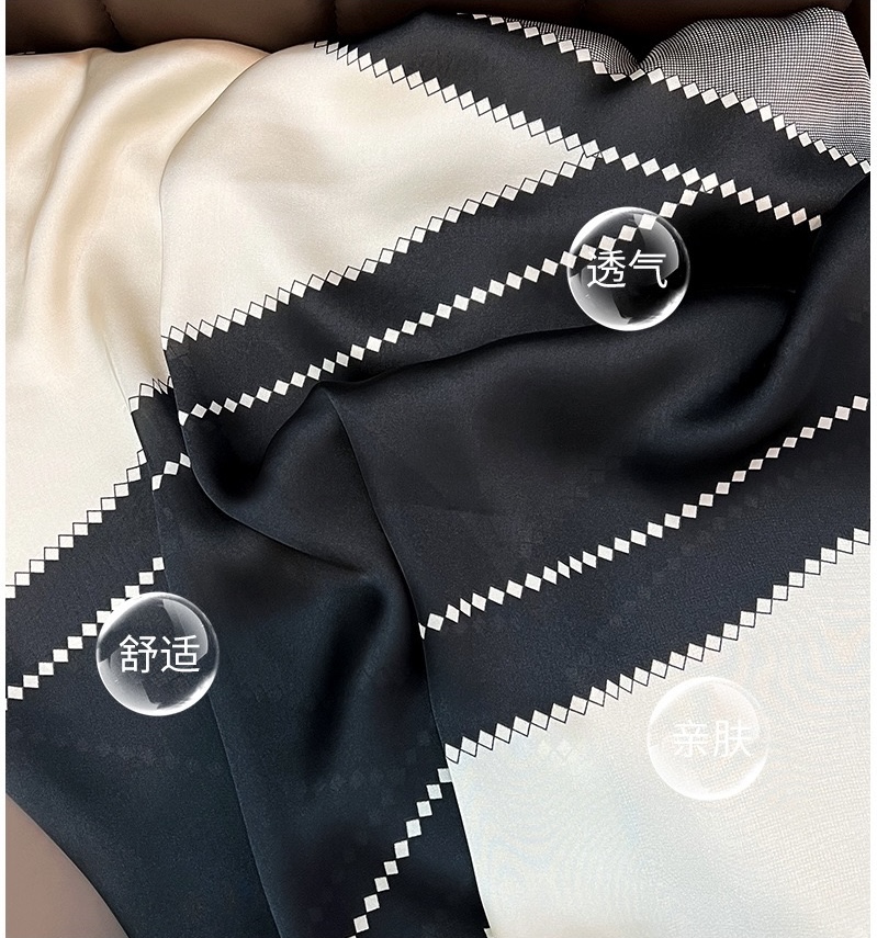 KHĂN CHOÀNG LỤA DÁNG DÀI CỰC SANG PHONG CÁCH TÂY ÂU SANG XỊN MỊN MÃ 09