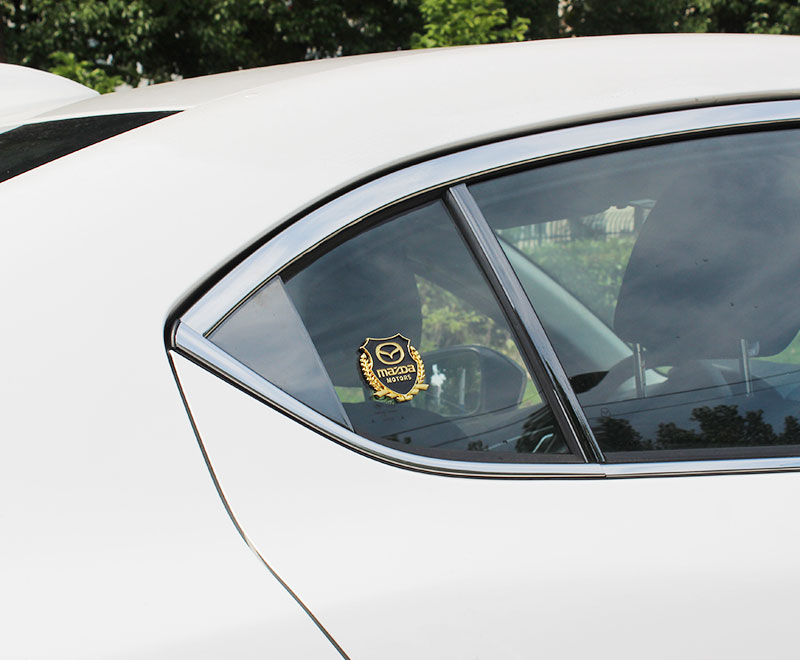 Bộ 2 miếng dán logo kim loại chữ VIP MOTOR bông lúa