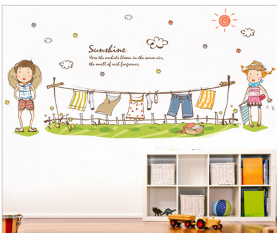 Decal dán tường bé phơi đồ 2, kiểu hàn quốc, phòng bé, mới nhất giá rẻTPHCM