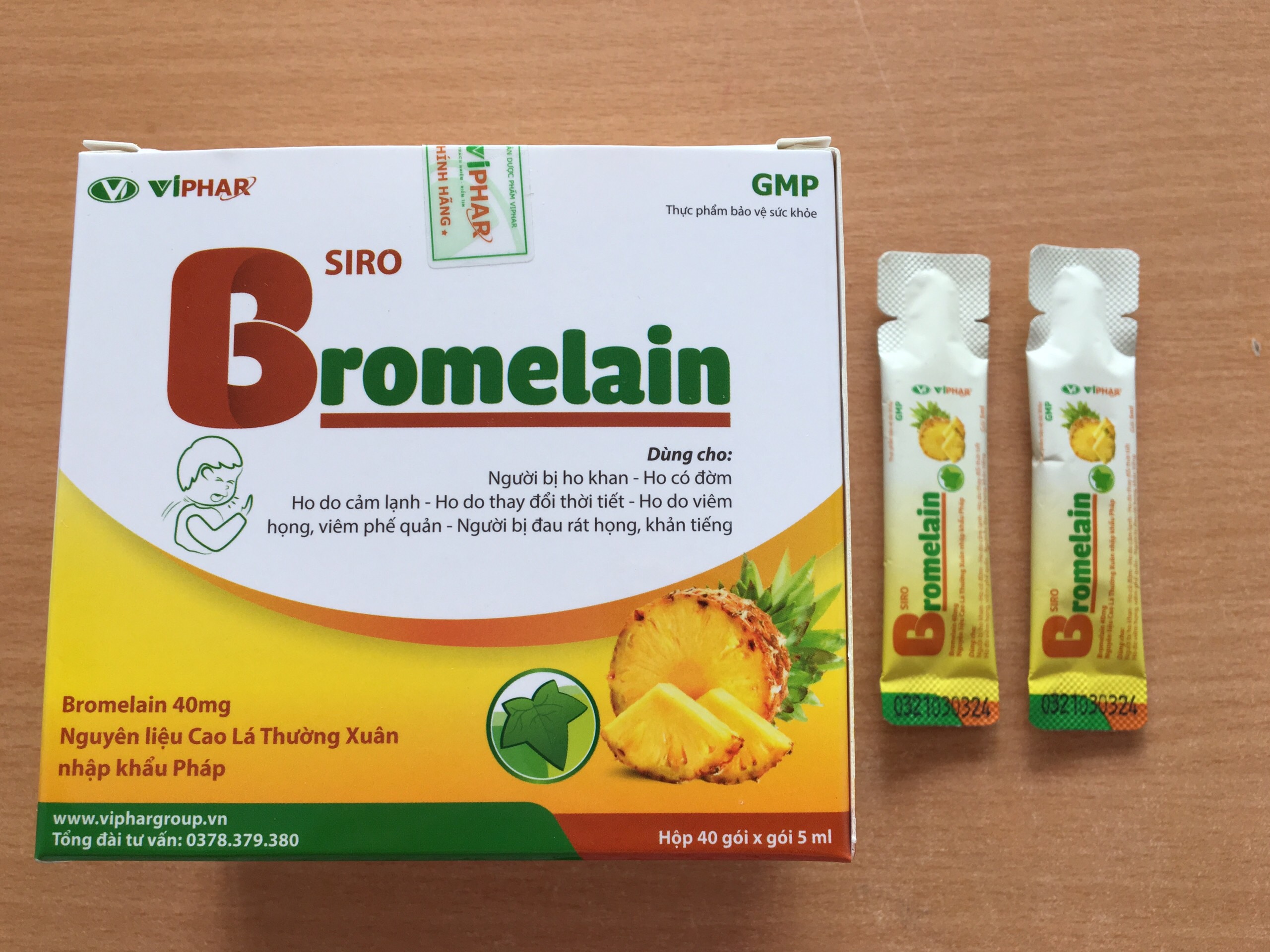 Siro Ho Quả Dứa Giảm Ho Khan, Ho Có Đờm, Ho Do Thay Đổi Thời Tiết, Cảm Lạnh, Viêm Họng, Viêm Phế Quản Cho Trẻ Từ 6 Tháng Tuổi Siro Ho Bromelain VIPHAR Hộp 60 Gói 5ml