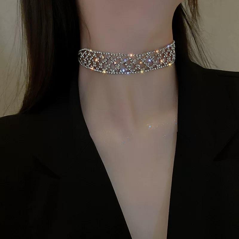 Choker đính đá - Vòng cổ thời trang - Arora boutique