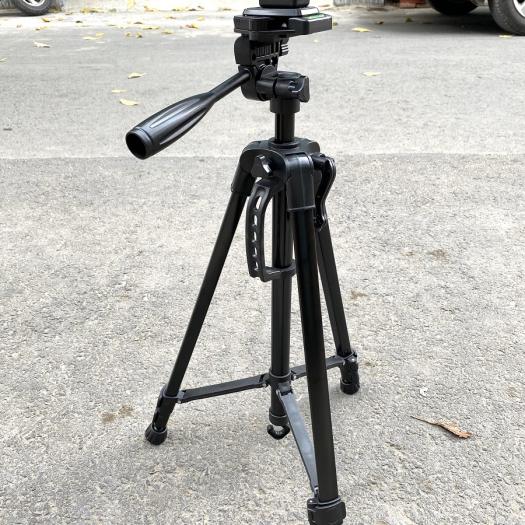 Chân Máy ảnh Tripod 3366, khung hợp kim cao cấp điều chỉnh được độ cao, có tay cầm cực chắc chắn