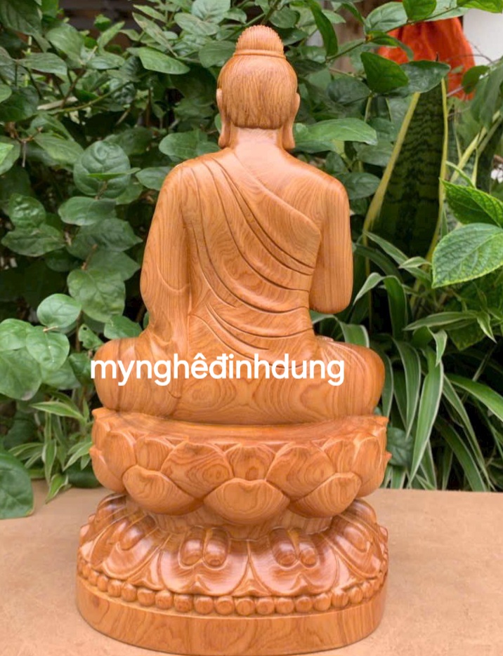 Tượng phật liên hoa bằng gỗ bách xanh thơm nức cao 30x17x14cm
