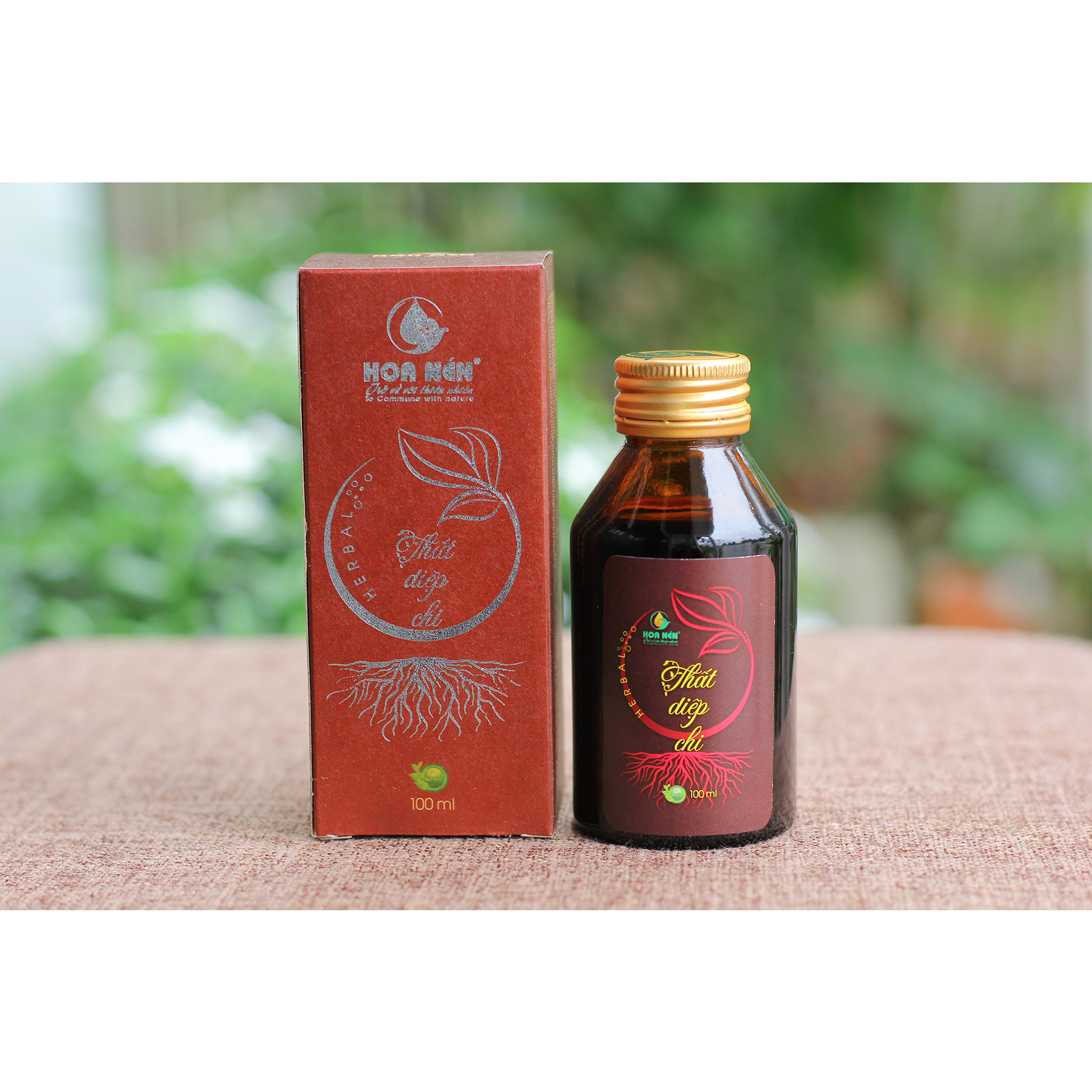 Tinh dầu xoa bóp - Thất diệp chi 100ml