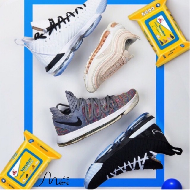 Giấy lau giày sneaker bịch 30 tờ ,tiện lợi siêu sạch vệ sinh giày gọn nhẹ nhỏ gọn dễ dàng mang theo
