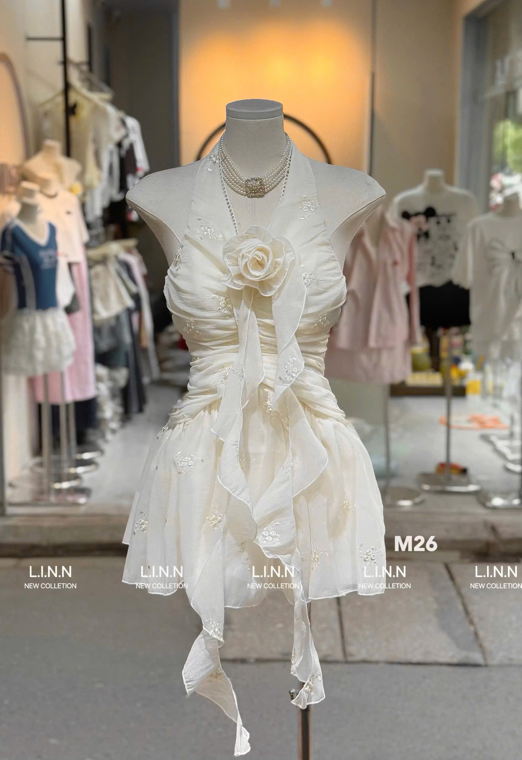 Váy thiết kế thêu nổi đính hoa sang chảnh-váy dự tiệc