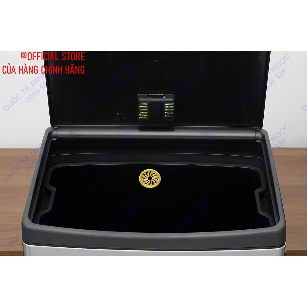Thùng rác vuông nhấn tay màu đen cỡ lớn 40L_MNSTL2-903_Quốc Tế Minh Ngọc
