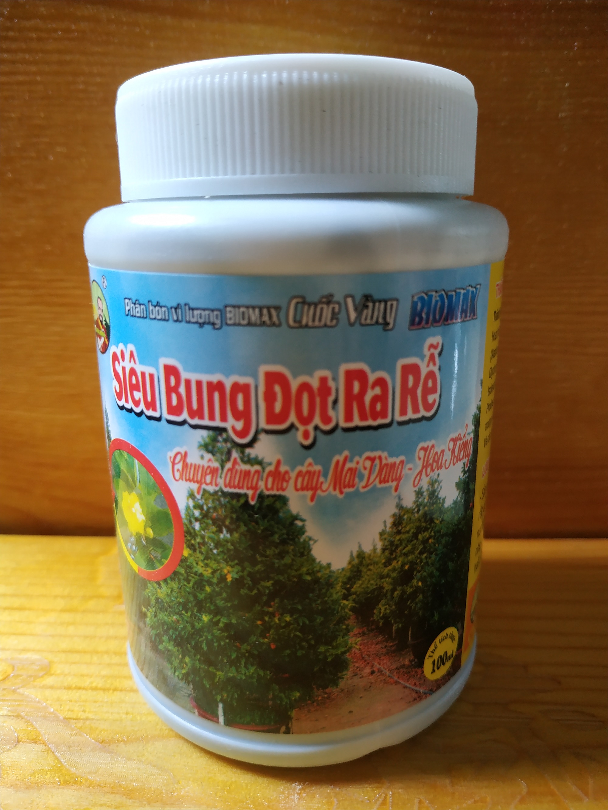 Phân bón lá SIÊU BUNG ĐỌT RA RỄ chuyên cho cây mai vàng - chai 100ml bomax