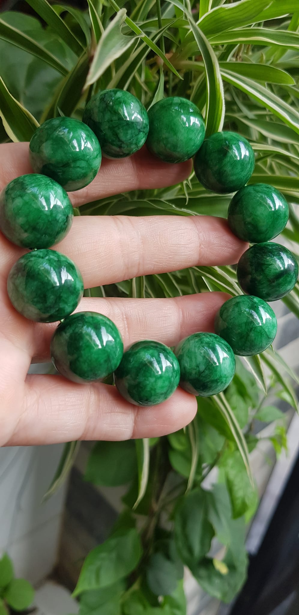 ️Vòng Tay Nam Đá Cẩm Thạch Xanh lá Size lớn hạt 18mm bóng đẹp hợp Các Anh Mệnh Mộc mệnh Hỏa đeo là một món trang sức tuyệt vời cho các quý ông ạ