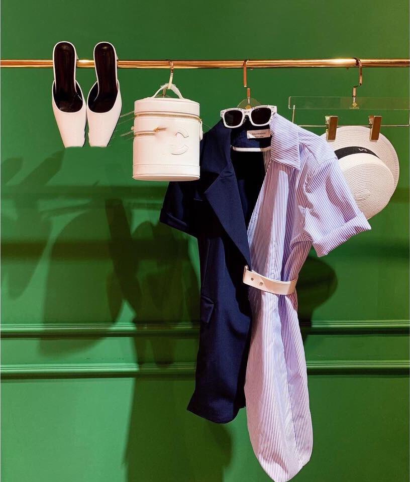 Đầm dáng vest phối 2 màu sang trọng