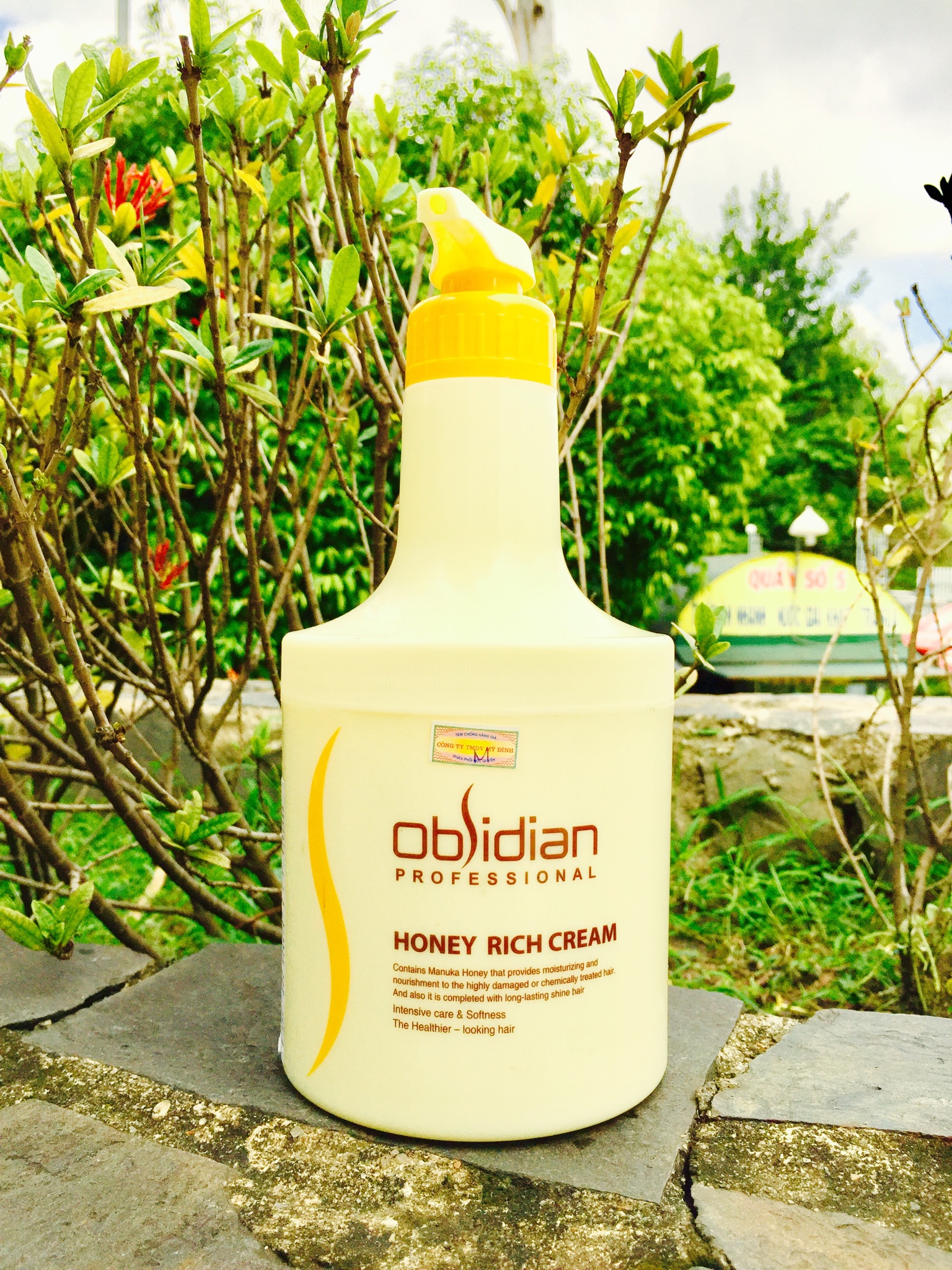 Kem hấp phục hồi tóc siêu tóc Obsidian Honey Rich Cream Hàn Quốc 750ml tặng kèm móc khóa