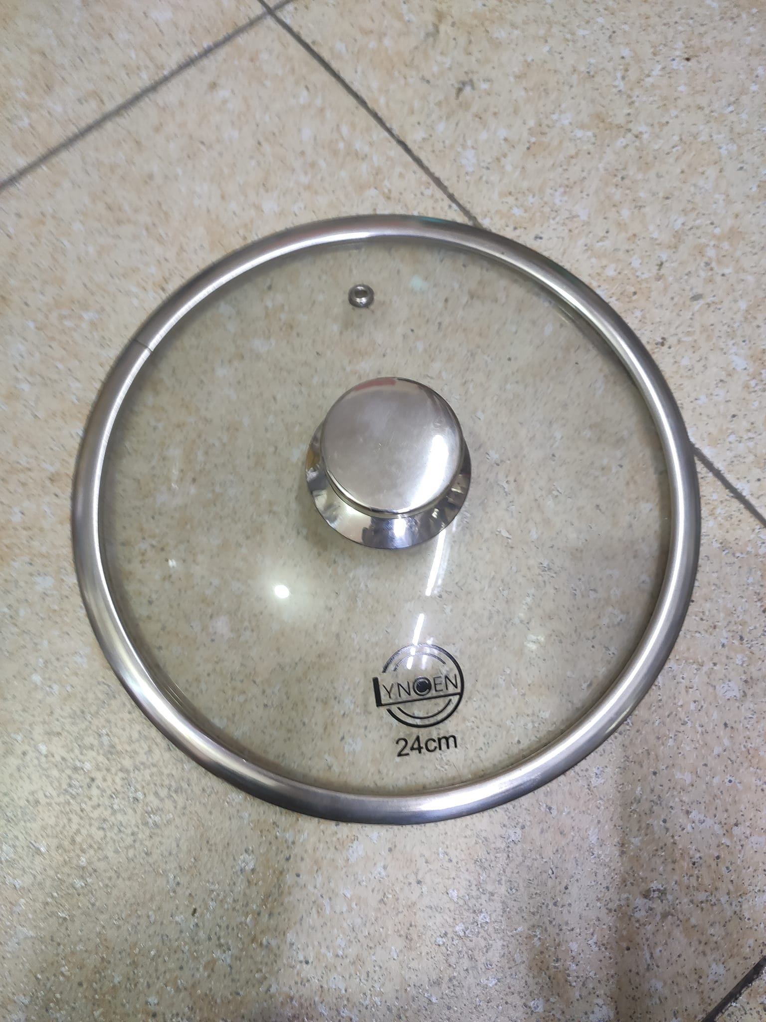 Nắp vung nồi chảo kính cường lực viền inox Lyncen xuất Nhật size 16/18/20/22/24/26/28/30cm