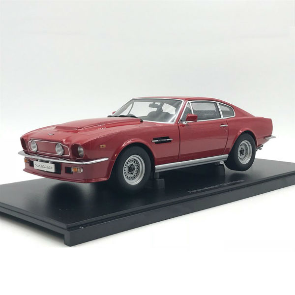 Xe Mô Hình Aston Martin Vantage 1985 Autoart - 70222 (Đỏ)