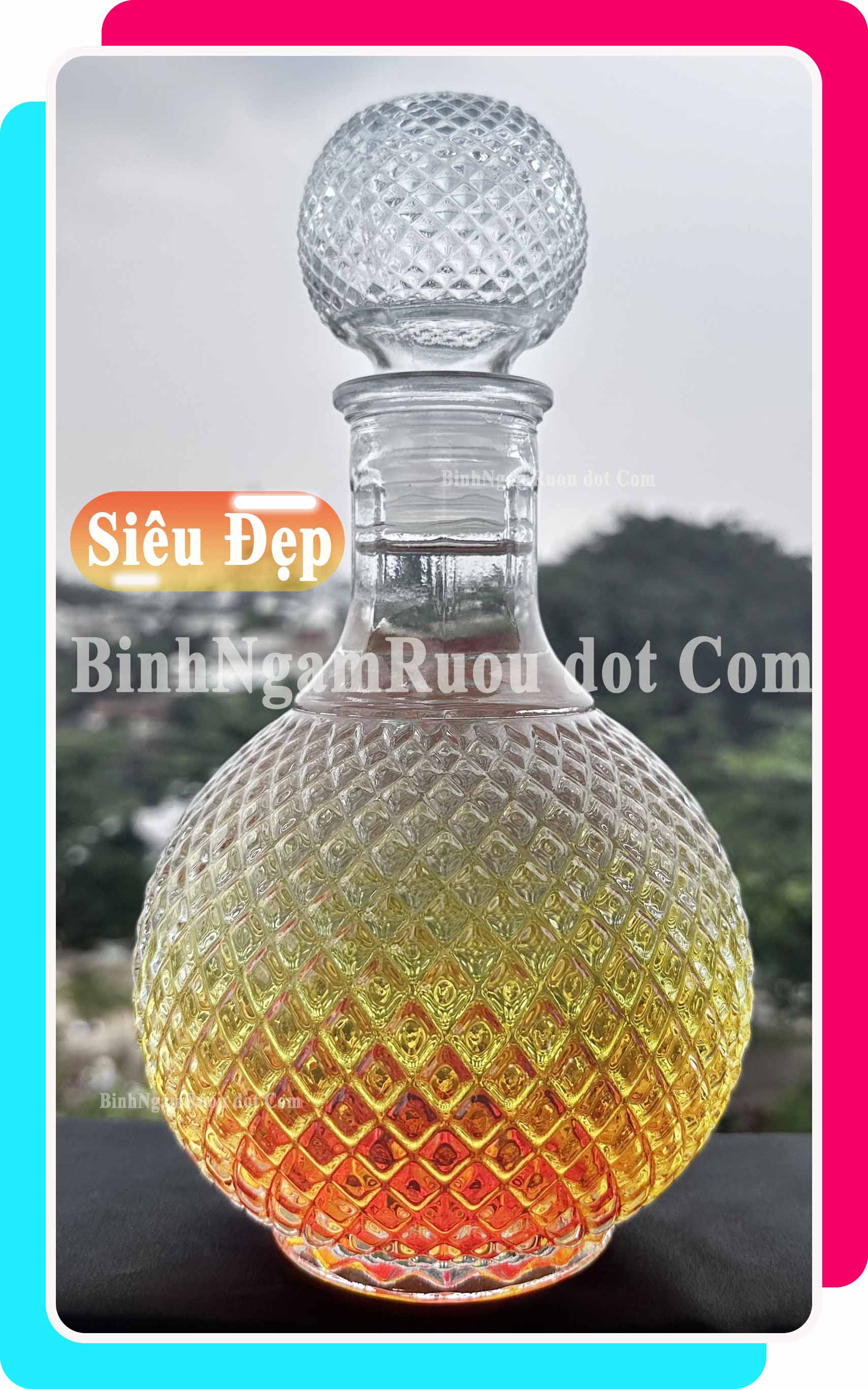 C53 Chai Đựng Rượu Thủy Tinh Dáng Chai Tròn Họa Tiết Nổi Nắp Thủy Tinh Sang Trọng - Cao Cấp 1000ml - Đẹp Cao Cấp - Nắp Kín Thủy Tinh Trong - Quà Biếu Sang Trọng
