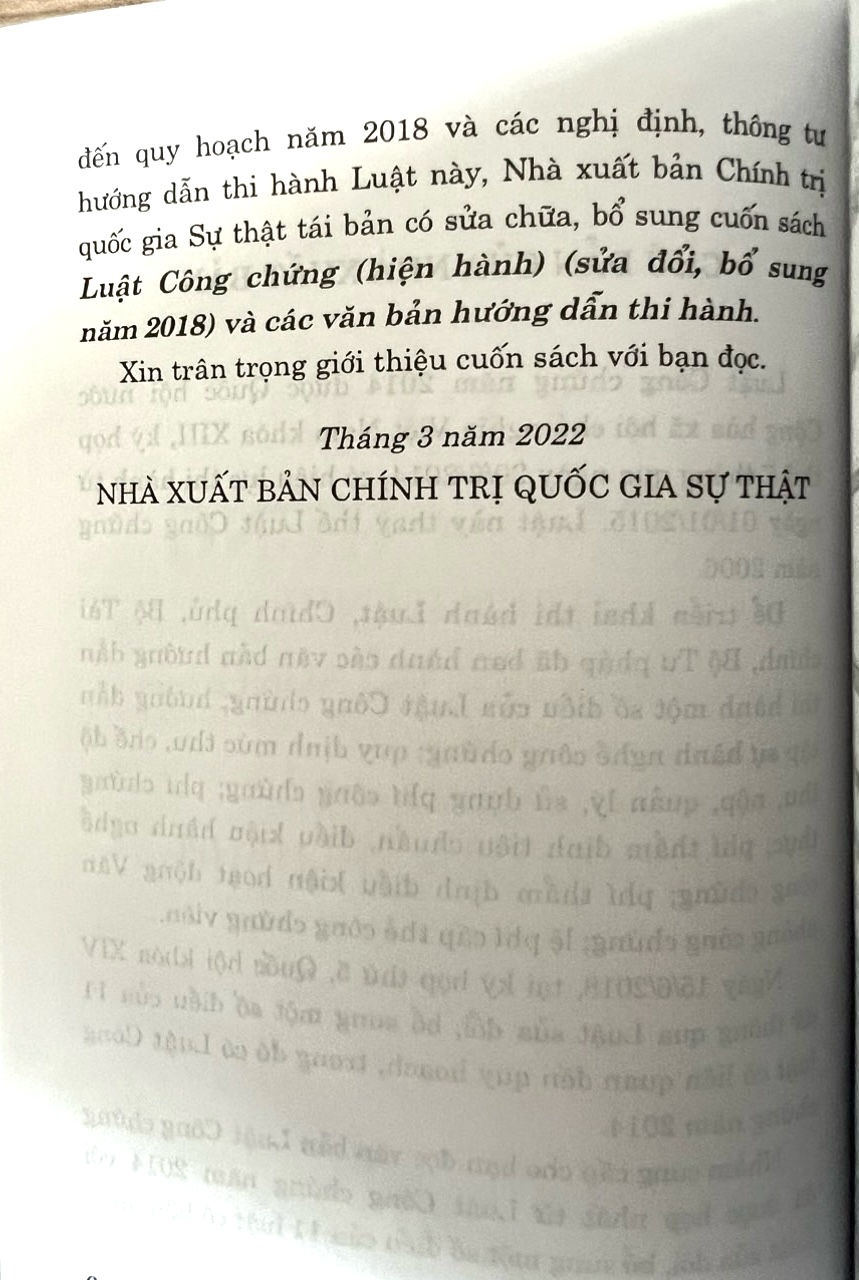 Sách - Luật Công Chứng và Văn Bản Hướng Dẫn Thi Hành
