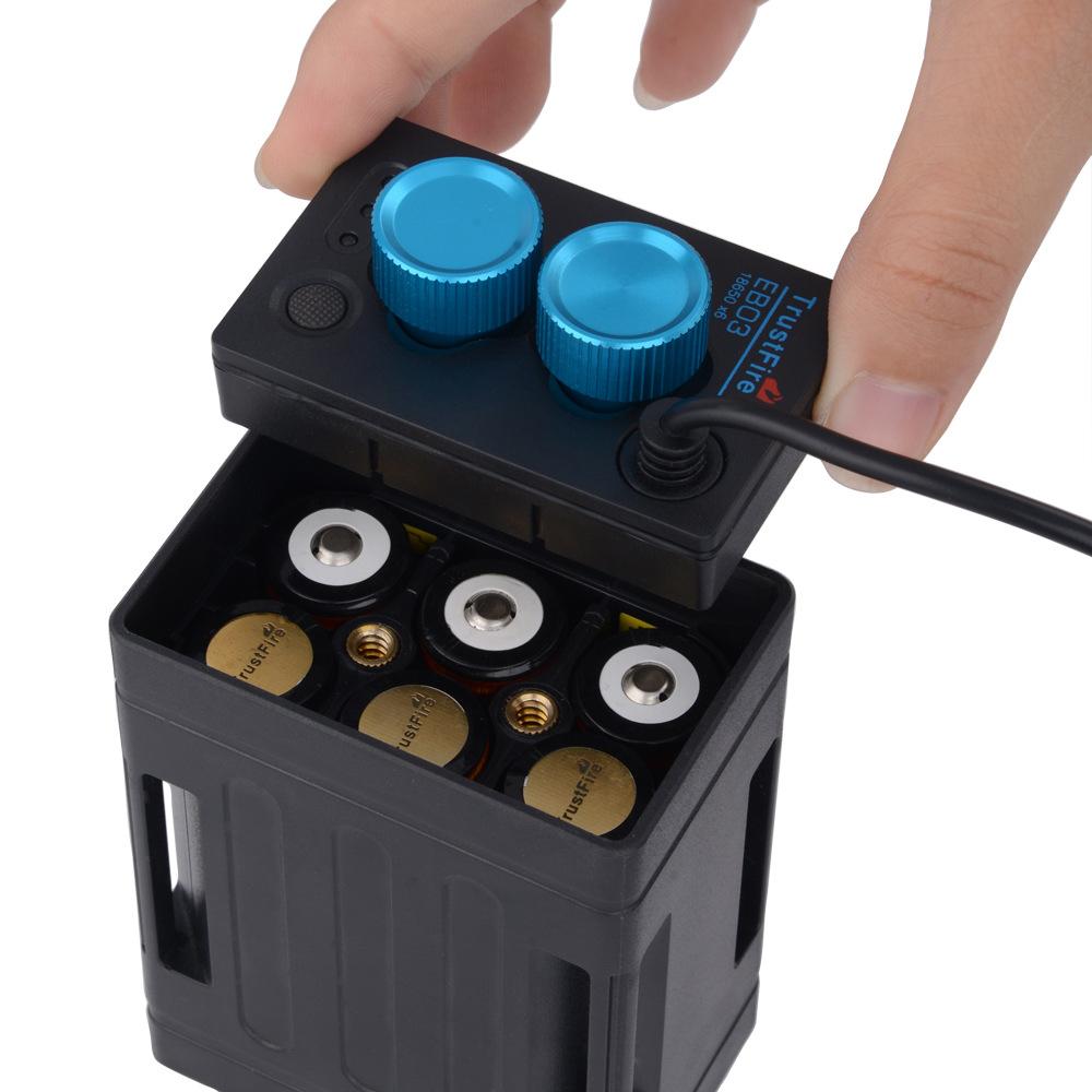 Hộp đựng pin dự phòng điện thoại TrustFire USB 5V Sạc điện thoại DC8.4V, chống thấm nước