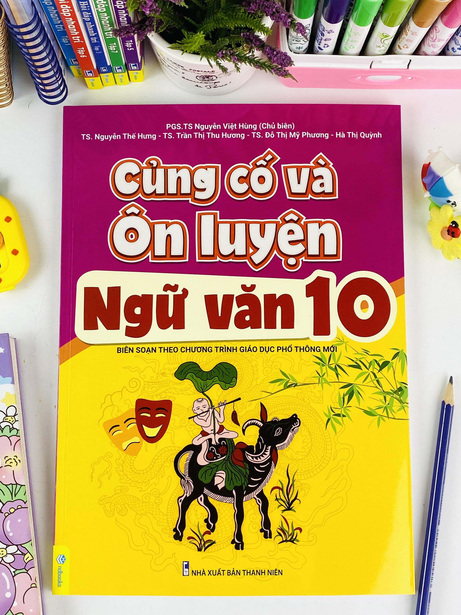 Sách - Củng Cố Và Ôn Luyện Ngữ Văn Lớp 10 - Theo chương trình GDPT mới - ndbooks