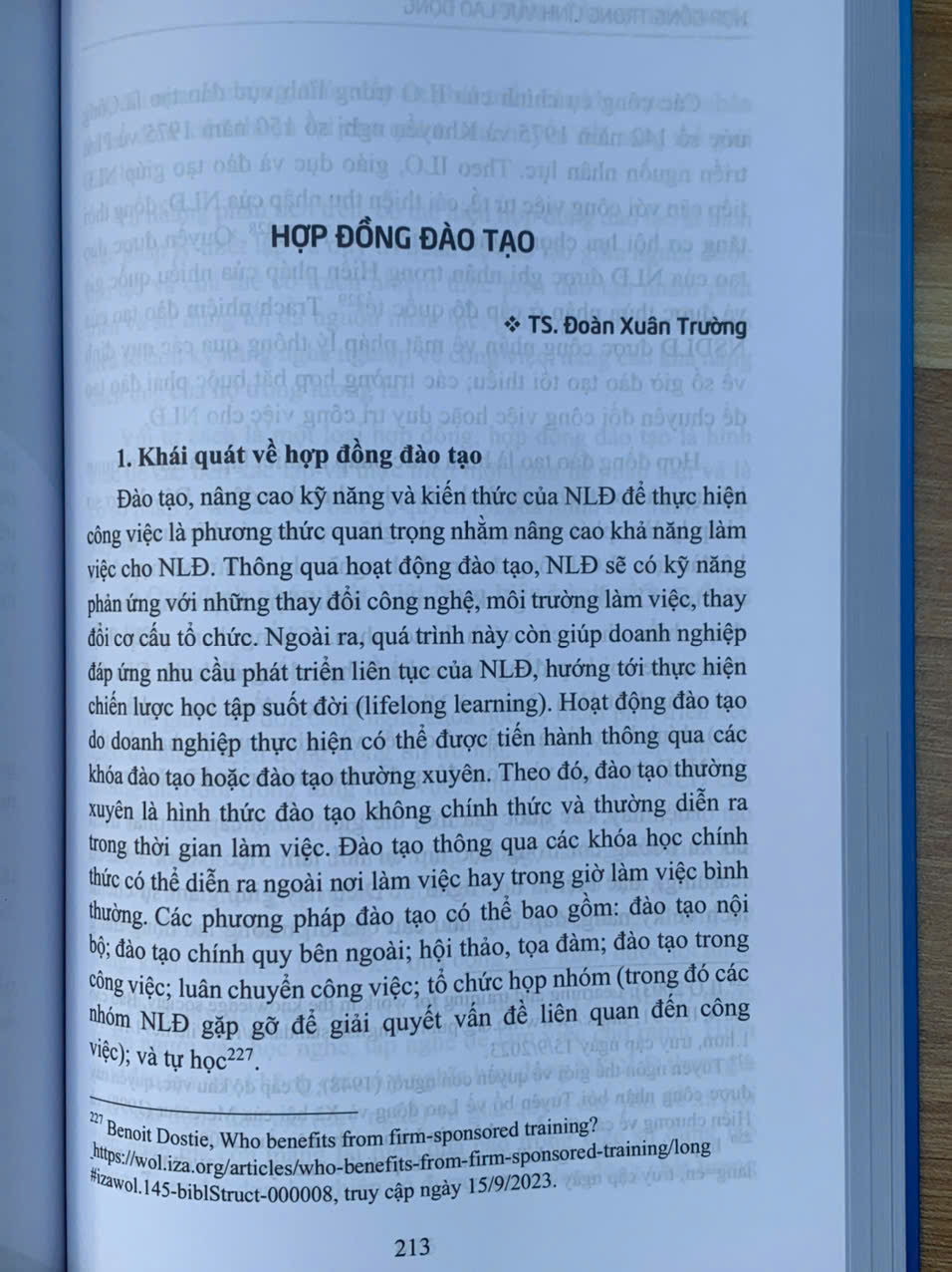 Hợp đồng trong lĩnh vực lao động