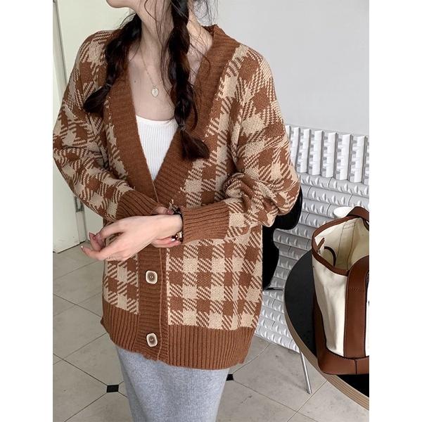 Áo Cardigan Len Chất Dày Khuy Vuông Kẻ Caro Đen Nâu