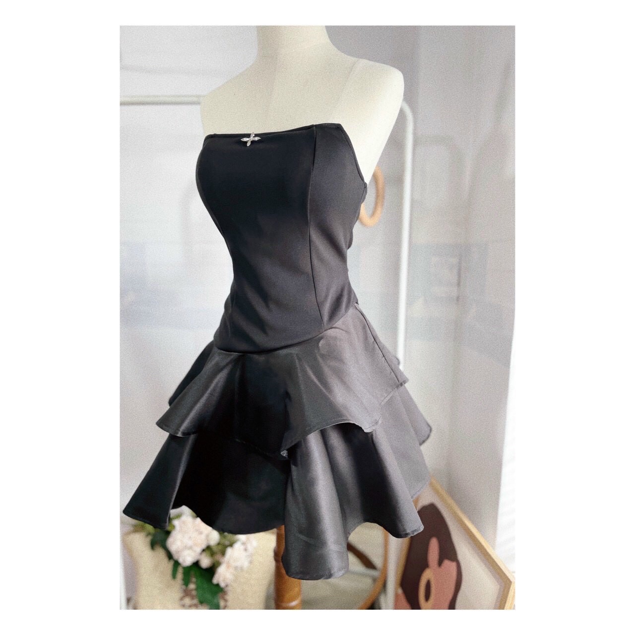 ĐẦM ỐNG NGẮN XÒE ÔM BODY ĐI TIỆC ĐEN TRƠN XẾP LY TẦNG BÈO DẠO PHỐ ĐI CHƠI ĐI BIỂN