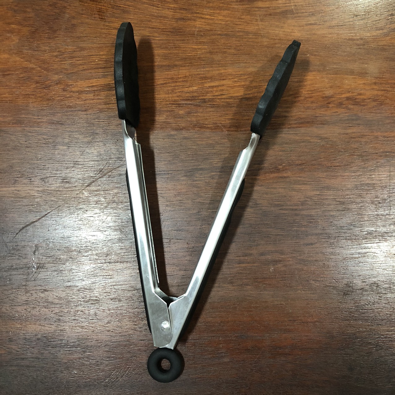 Kẹp Thịt Nướng BBQ Gắp Thức Ăn Inox Đầu Silicon Chịu Nóng 262 Độ C, Dài 23 cm An Toàn Nồi Chảo Chống Dính Update USA
