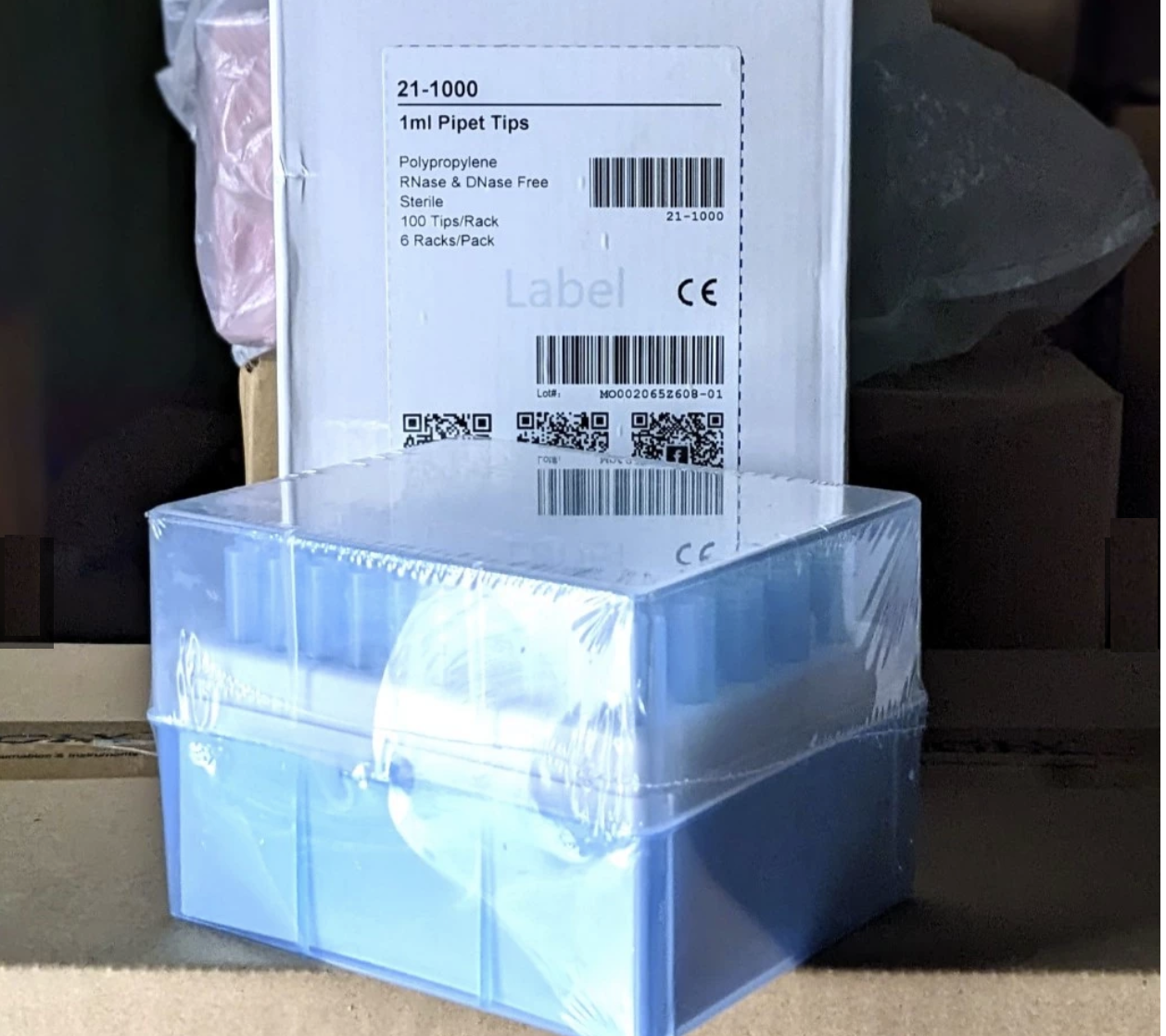 Đầu côn xanh 1000ul (Pipet Tips), 96 típ/hộp và 1000 típ/túi, Mã: 21-1000/20-1000, túi 1000 cái, hãng Biologix-USA, hàng nhập khẩu