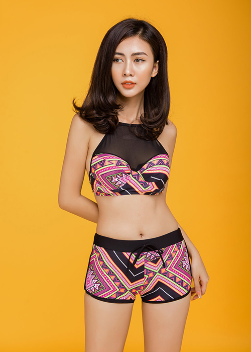 Bikini áo yếm quần đùi thổ cẩm kẻ đen QĐ40
