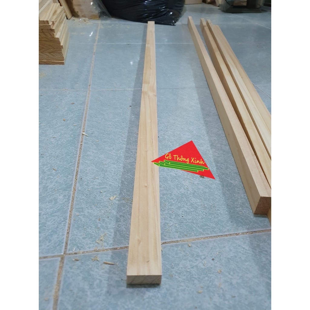 Thanh gỗ thông vuông dài 150cm, rộng 3cm,dày 1.5cm đã bào láng đẹp 4 mặt