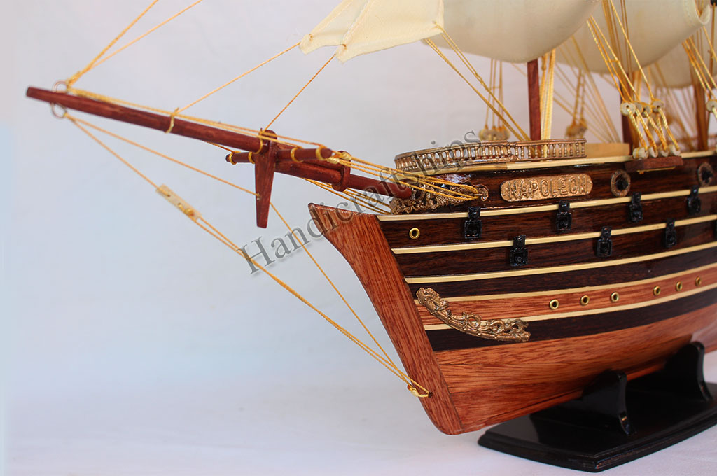 Mô hình thuyền cổ trang trí Napoleon chì (Thân: 40cm)