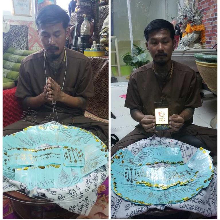 Linh phù HOA SEN VÀNG THÁI LAN - thu hút người thương - trợ bình an hộ mệnh dán điện thoại để bóp ví túi xách - Đã chú