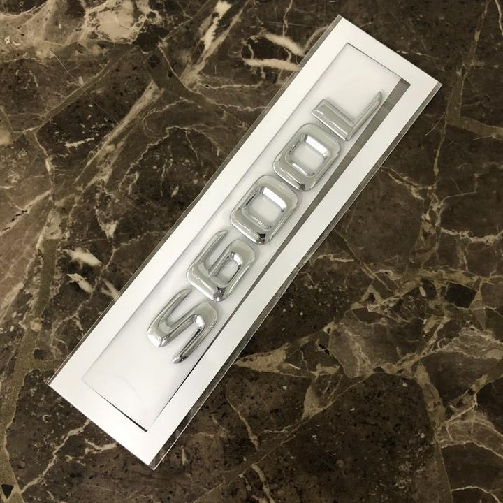 Decal tem hợp kim inox chữ S600L dán đuôi xe ô tô Mercedes