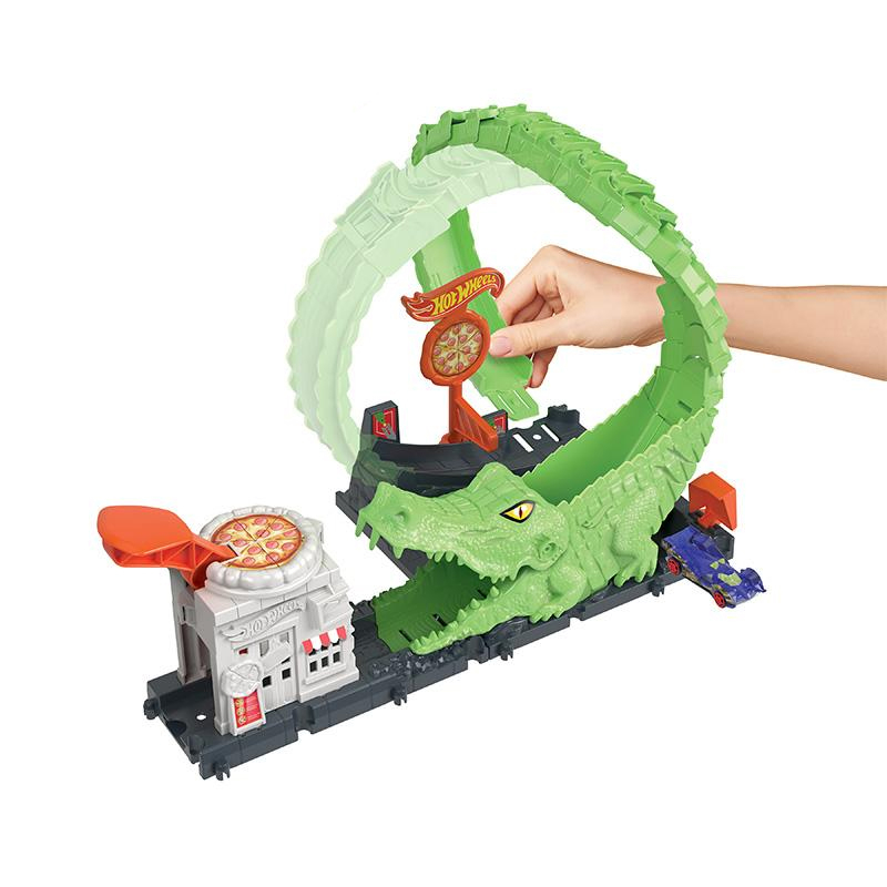 Đồ Chơi Trạm Cá Sấu Pizza Hot Wheels City HKX39/HDR29