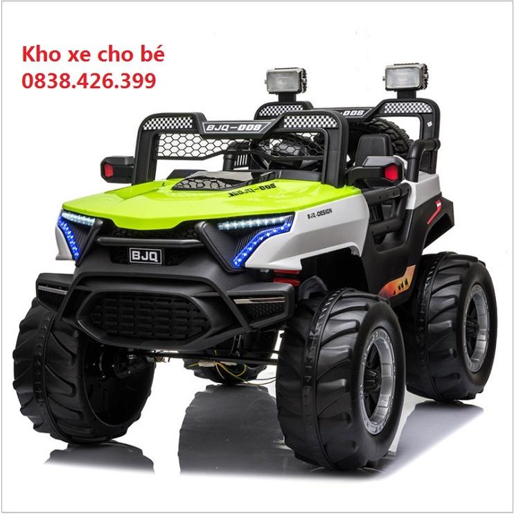 (hỗ trợ ship)Xe ô tô điện JEEP trẻ em BJQ-008 loại to đại 4 động cơ 2 ghế ngồi đèn nhạc điều khiển từ xa cho bé 2-10t