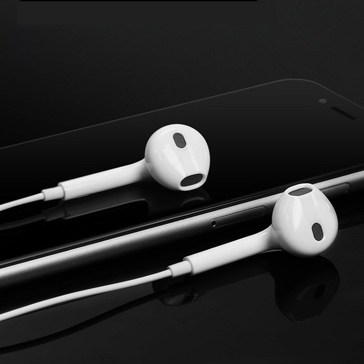 Tai nghe có dây dành cho iPhone 7/ 7 Plus/ 8/ 8Plus/ X/ XS cổng lightning Siêu Hay - Hàng Nhập Khẩu