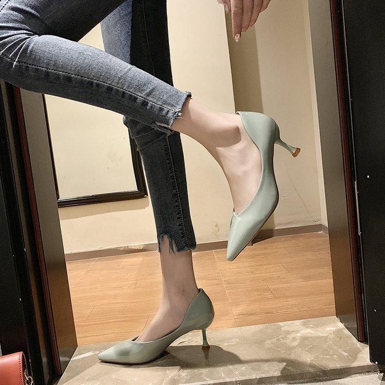 Giày cao gót mũi nhọn thời trang dành cho nữ