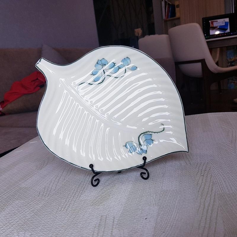 Đĩa lá nông - Gốm sứ Bát Tràng