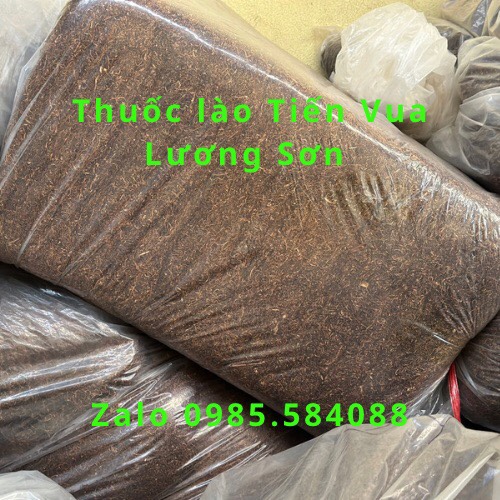 Hộp đựng thuốc lao hình chữ nhật đục tram kích thước 11x5x4cm tặng kèm 2 nhấc tàn inox