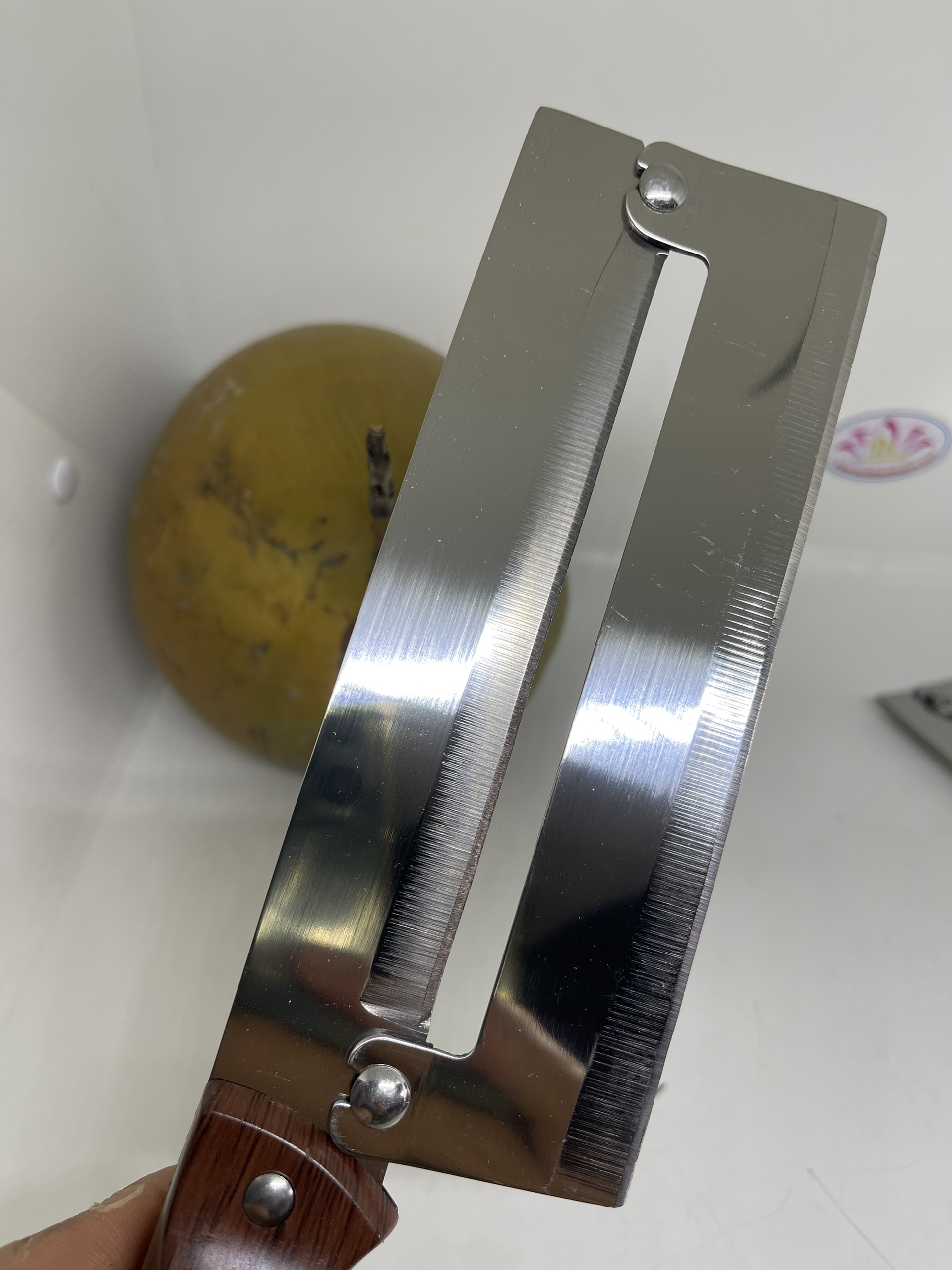 Dao 2 lưỡi inox 3CR12 Đài Loan loại cao cấp không gỉ bào gọt vỏ trái cây, mía, vệ sinh an toàn