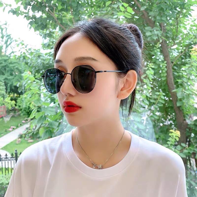 Kính râm nữ