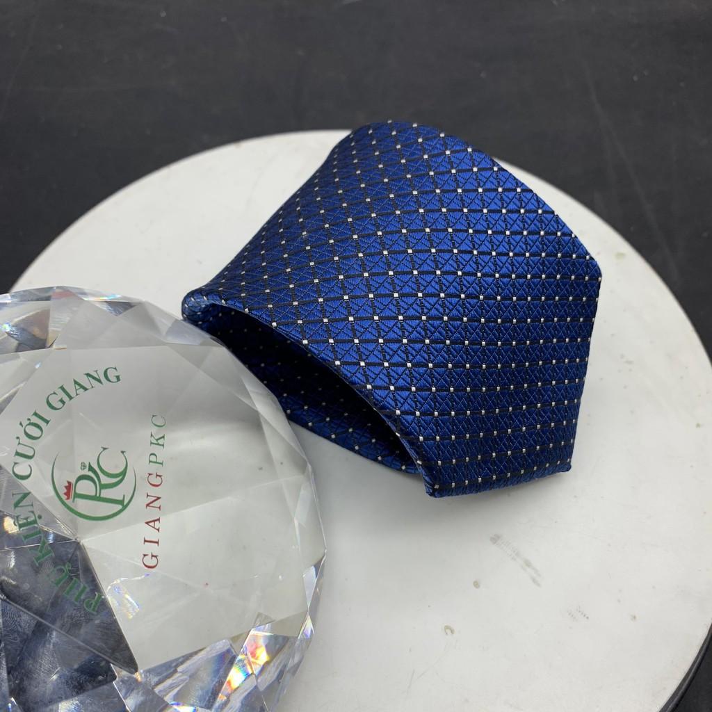 Phụ kiện nam cà vạt nam bản 8cm Giangpkc tháng 5-2021-Cà vạt xanh đậm chấm trắng