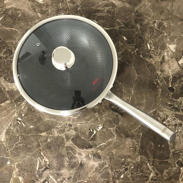 Chảo chống dính sâu lòng sử dụng công nghệ phủ khoan khắc bề mặt inox 304 cao cấp thương hiệu DSP - HÀNG NHẬP KHẨU