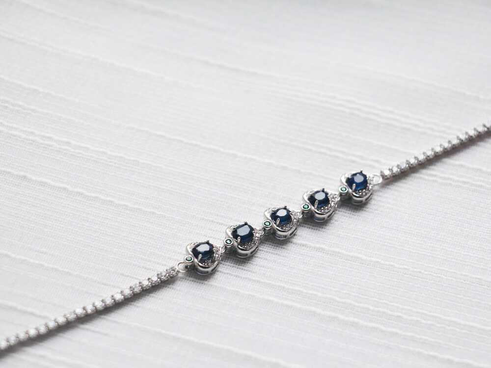 Lắc Tay Đính Đá Sapphire thiên nhiên  - MOON Jewelry