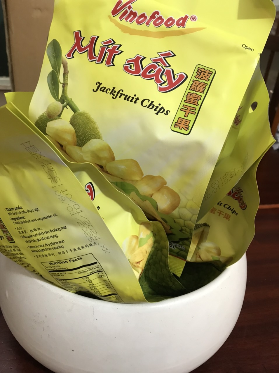 Mít Sấy Chân Không Giòn Xốp Tự Nhiên (Jackfruit Chips) VINOFOOD  100grs (Gói = 100 grs) - Export