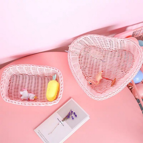 Giỏ giả mây hình trái tim dùng đựng đồ trang trí, đồ decor giao màu ngẫu nhiên
