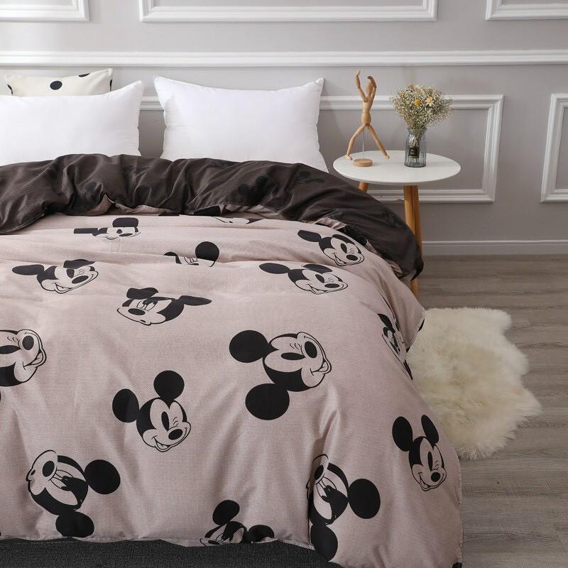Set 4 Món Chăn Ga Gối Poly Coton Nhập Mẫu MICKEY KẺ ĐEN